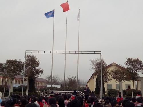 夾山小學開學第一課:垃圾不落地 文明我先行